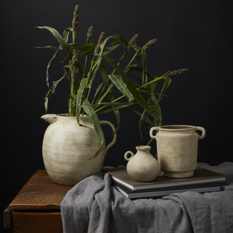 Aly Budvase